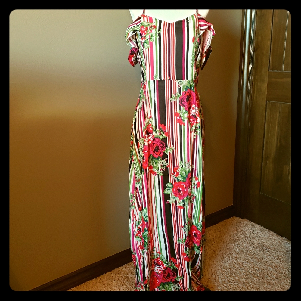 💋🌞Joy & Co cold shoulder maxi